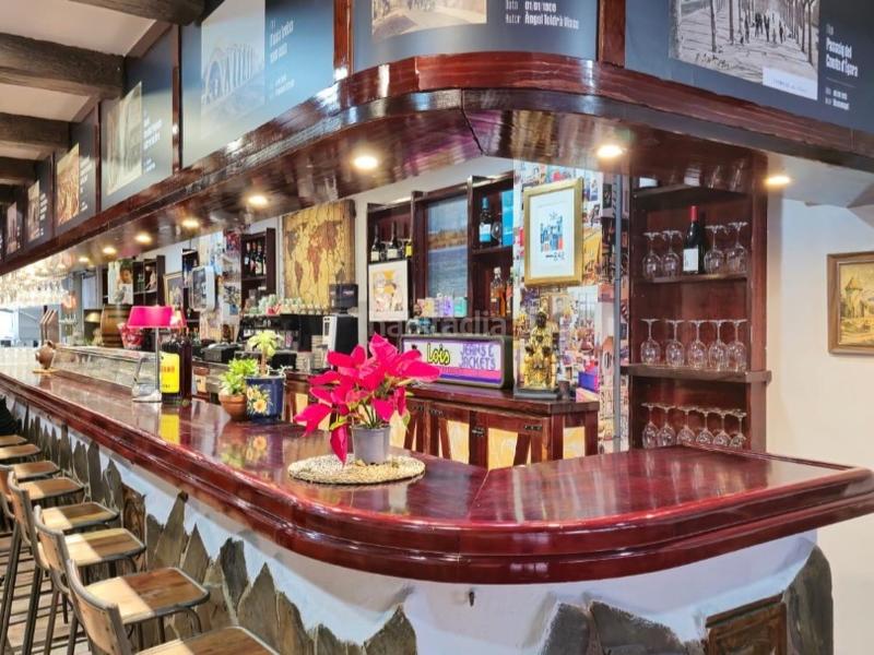 Foto 0eefbf50-6dcb-4a1d-b2bf-f6b0ed989167. Traspaso local comercial en unió 28 centro en Barri del Centre Terrassa