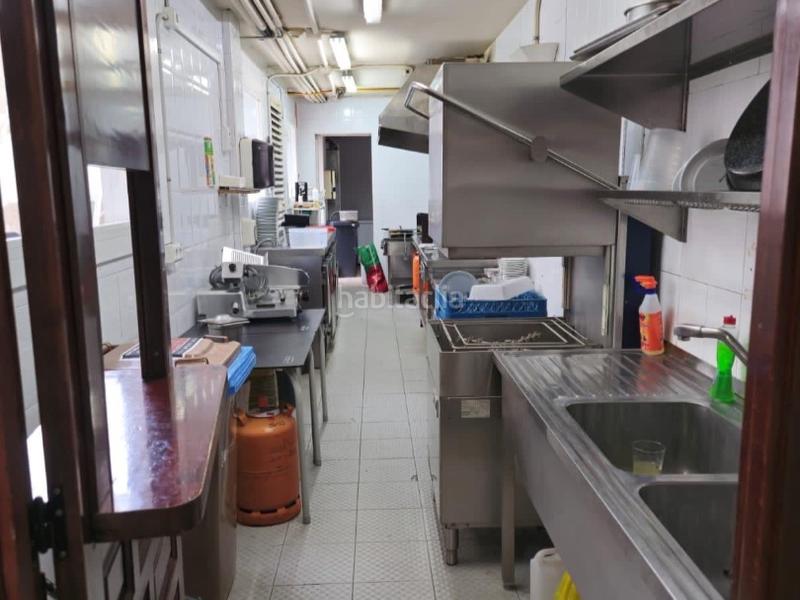 Foto 6ed4b0c5-461e-4b3c-a617-e607fea2ff6b. Trapasso locale commerciale in unió 28 in Barri del Centre Terrassa