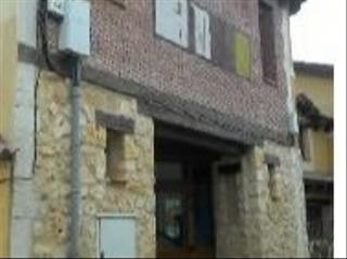 Lloguer Local Comercial a Calle el parque 3. Local de ocio