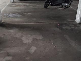 Aparcament cotxe a Carrer de colom 37. Plaza de parking en venta – badalona, calle colón 37