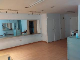 Rent Business premise in Escipio 67. Es un local/oficina