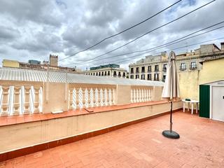 Piso en De les cabres  13. Magnifico piso con terraza privada !