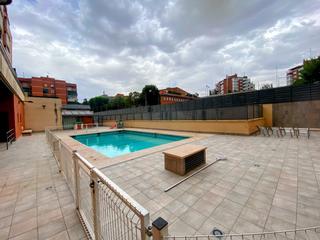 Pis a Fernando roncero 4. Piso seminuevo con parking , trastero y piscina