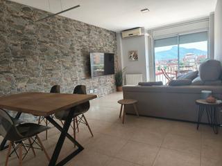 Ático en Ramon i cajal 1. Ático en venta con gran terraza privada, dos plazas de garaje y