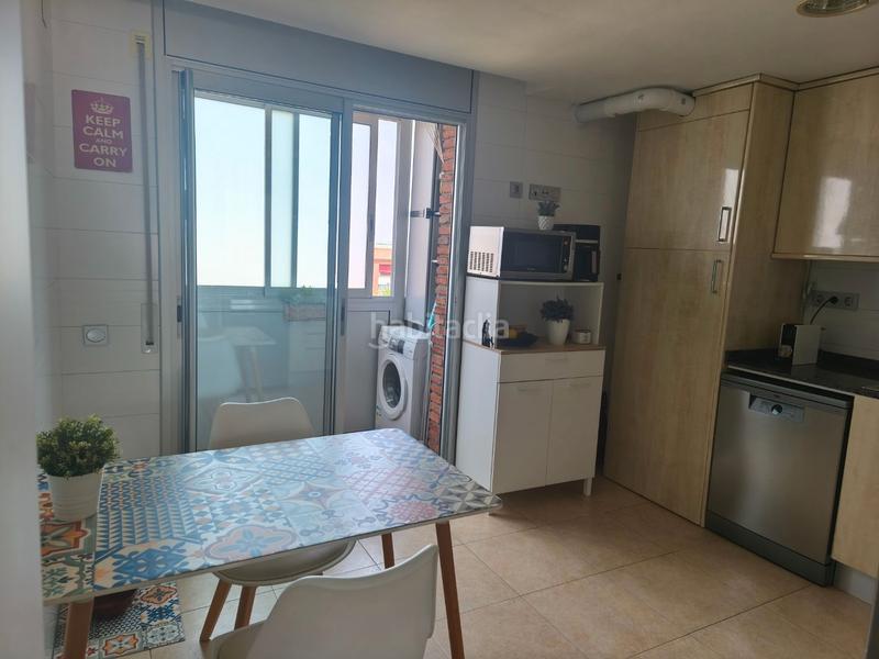 Foto 10ffd14e-284a-4fe8-9f32-1d51a99d8e48. Ático en ramon i cajal 1 ático en venta con gran terraza privada, dos plazas de garaje y trastero en Montcada i Reixac
