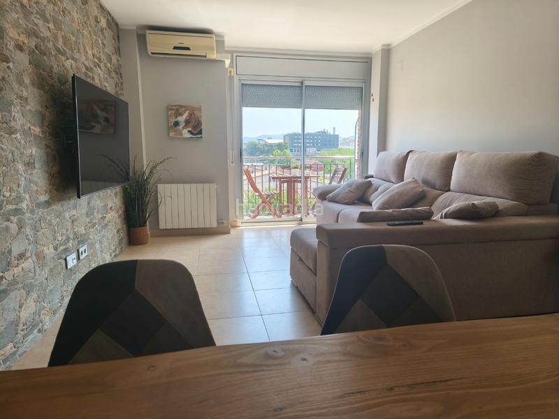 Foto 8a5a8a19-9509-4412-abae-6a49d117d85d. Ático en ramon i cajal 1 ático en venta con gran terraza privada, dos plazas de garaje y trastero en Montcada i Reixac