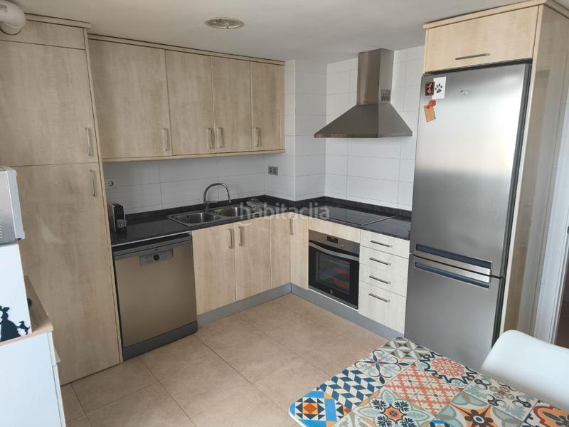 Foto dd2ef76a-22ce-4ef4-9331-b63a7dcf1a9a. Ático en ramon i cajal 1 ático en venta con gran terraza privada, dos plazas de garaje y trastero en Montcada i Reixac
