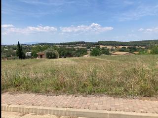 Terreny residencial a Carrer de les eres 2. Terreno urbano con proyecto y licencia