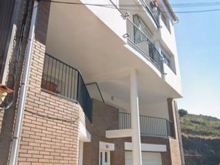 Appartement à Carrer de sant jordi 49. Piso totalmente reformado en venta – portbou (girona)