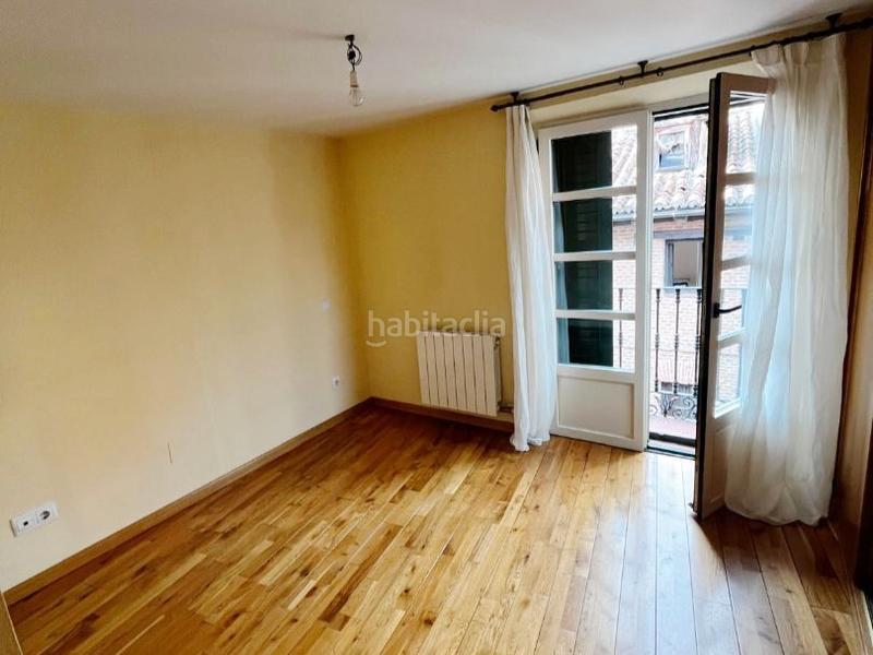 Foto 0be0e996-1a1a-46c7-998e-1ba058b6ecd7. Rent duplex in calle platerías 10 in Centro Valladolid