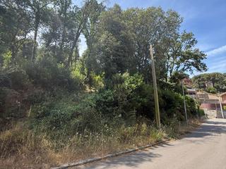 Terrain résidentiel à Begur 40. Terreno edificable en venta – calle begur 40, urbanización sant