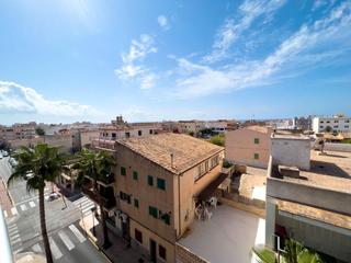 Attique à Calle dofi 2. Precioso ático en colonia de sant jordi