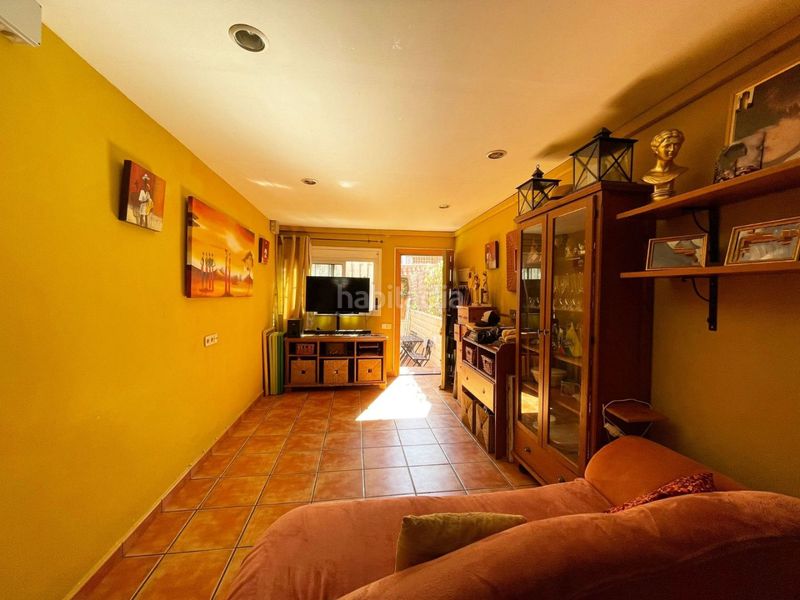 Foto c3d09354-9593-4a11-85d5-364ba93ba2b0. Semi detached house in carrer de sibiuda 5 in Besòs - Maresme Barcelona