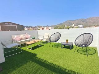 Xalet a Severo ochoa  11. Se vende chalet adosado con piscina y a 400 metros de la playa