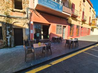 Geschäftsraum in Carree principal 16. Se vende bar cafetería en el centro de calafell
