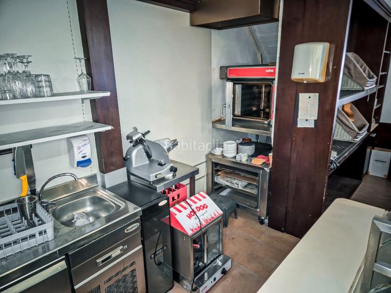 Foto ff9a2f10-3f17-4e19-b13f-b7062a9cdbe2. Local comercial a carree principal 16 a Calafell poble Calafell