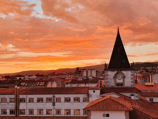 Attique à Rua historia 3. Ático de lujo en pleno centro de pontevedra, totalmente exterior