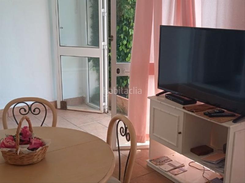 Foto bed990b8-7dcc-466c-993f-67aa298b6a55. Apartamento en calle huelva de Calahonda 1 urb. las gaviotas en Mijas