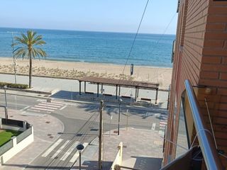 Apartament a Miño 1. Ocasion  bonito piso todo exterior con ascensor y parking