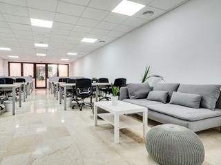 Location Bureau à Carrer de badajoz 32. Alquiler planta 22@