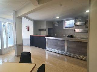 Local Comercial a Ponent 5. Bar totalmente equipado y en funcionamiento