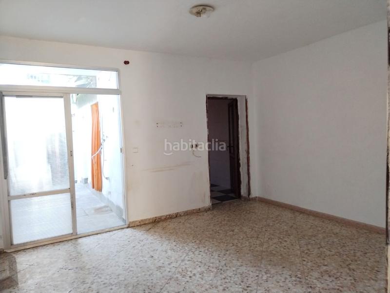 Foto 05beb836-230d-4359-b082-c43f9f020485. Casa bifamiliare in doctor marañon 58 in Lopera