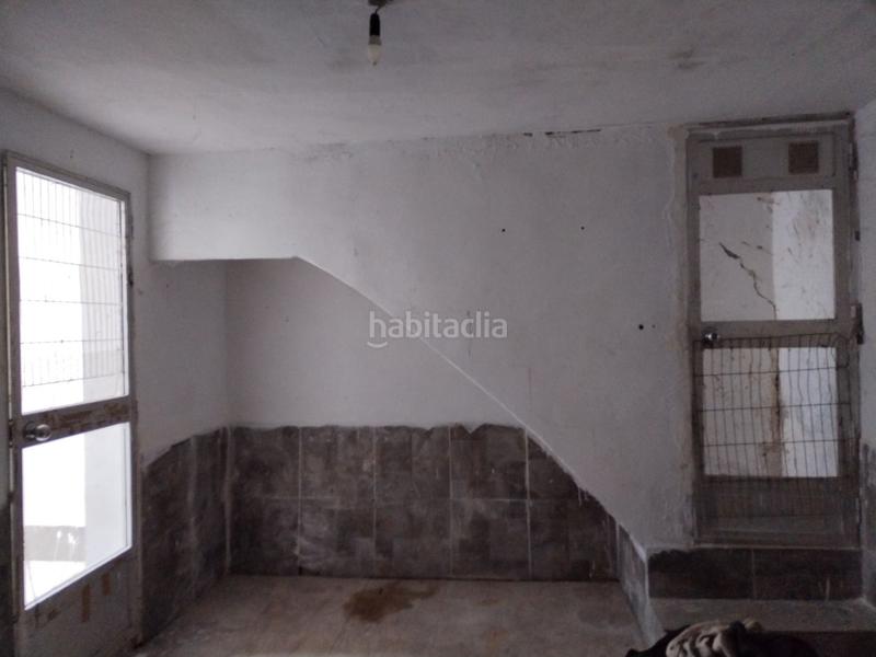 Foto 39982a2b-8558-4a8e-a74d-0f4ab883ba7d. Casa bifamiliare in doctor marañon 58 in Lopera