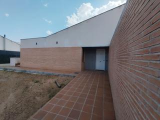 Location Chalet à Calle de la calandria  8. Se alquila chalet nuevo a estrenar