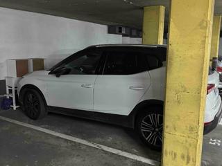 Parking coche en Sant crist 66. Venta parking en sants