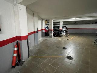 Aparcament cotxe a Avinguda pompeu fabra  14. Parking montmeló