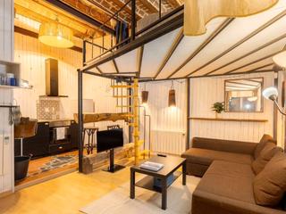 Lloguer Estudi a Calle de la cabeza 18. Apartamento lof de tres plantas en el centro, casco antiguo de m