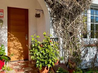 Casa aparellada a Plana de vic 33b. Toda en planta baja con jardín