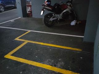 Lloguer Aparcament de moto a Carrer de l'ancianitat 77. Plaza parking moto