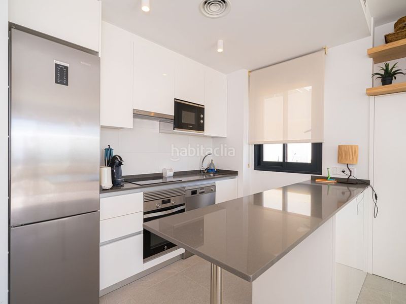 Foto 877db741-12e7-4629-abd8-5ee4fd230073. Apartament a carrer de colombia 2 a balcón de Finestrat-terra marina Finestrat