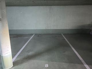 Miete Autoparkplatz in Carrer dels sentmenat 35. Alquiler plaza parking