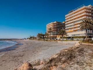 Flat in Avinguda del catalanet 6. Piso recién reformado en primera línea de playa