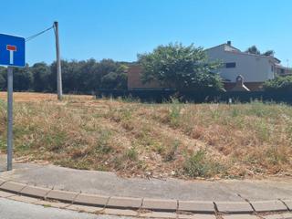 Terrain résidentiel à Carme 58. Parcela en venta en vilobí d'onyar (urb. cal farrer pagès)