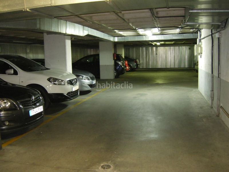 Foto 1c87e908-33ca-4a9d-8509-500ef05099a7. Alquiler parking coche en paseo de la florida 28 plaza de garaje de facil maniobrabilidad, con vigilancia 24 horas. en Madrid