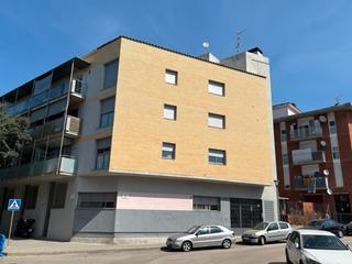 Pis a Carrer miquel hernández 8. Piso en sant pere