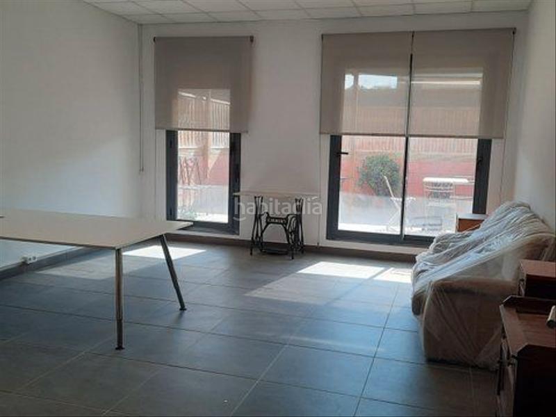 Foto 0554a7bf-4b48-4614-bc8f-246f8ef98bd0. Location local commercial dans rossello 128 dans Lledoner Granollers