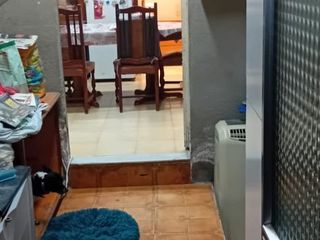 Piso en Carrer de la mare de déu de lorda 140. Piso a terminar de reformar