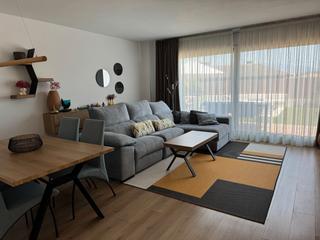 Xalet a Puigsacalm 48. [reservado] exclusivo chalet moderno con piscina climatizada y e