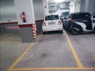 Autoparkplatz in Dr. barraquer 22-26. Fàcil acceso