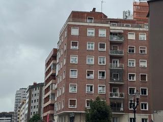 Piso en Plaza de europa 6. Se vende piso exterior y luminoso en avenida de la costa – 6º pi
