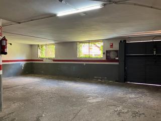 Lloguer Aparcament cotxe a Carrer de verdi 38. Alquiler de garaje en calle de verdi, 38