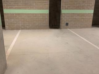 Location Parking voiture à Passeig de la muntanya 127-129. Lloguer pk granollers. alquiler. font verda