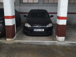 Lloguer Aparcament cotxe a Pintor pahissa 22. Alquiler de parking en calle pintor pahissa 22