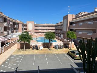 Apartamento en Avenida salamanca 76. Se vende bonito y cuidado apartamento a 5 minutos de la plays