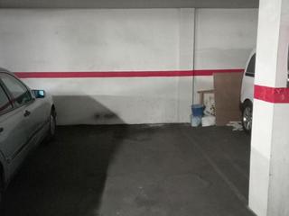 Lloguer Aparcament cotxe a Camino moncada 47. Plaza de garaje a alquilar o vender . amplia y en zona tranquila