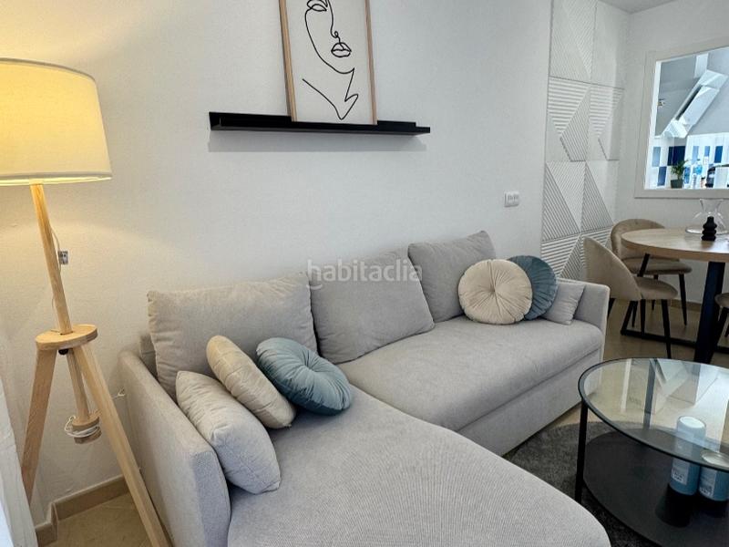 Foto 4c59c749-c60d-4357-9225-00f5ebb71595. Rent apartment in doctor jeronimo garriga 100 in Centro Benalmádena